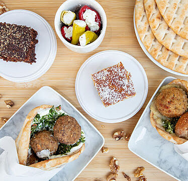 Dimitris Paris Traiteur Grec